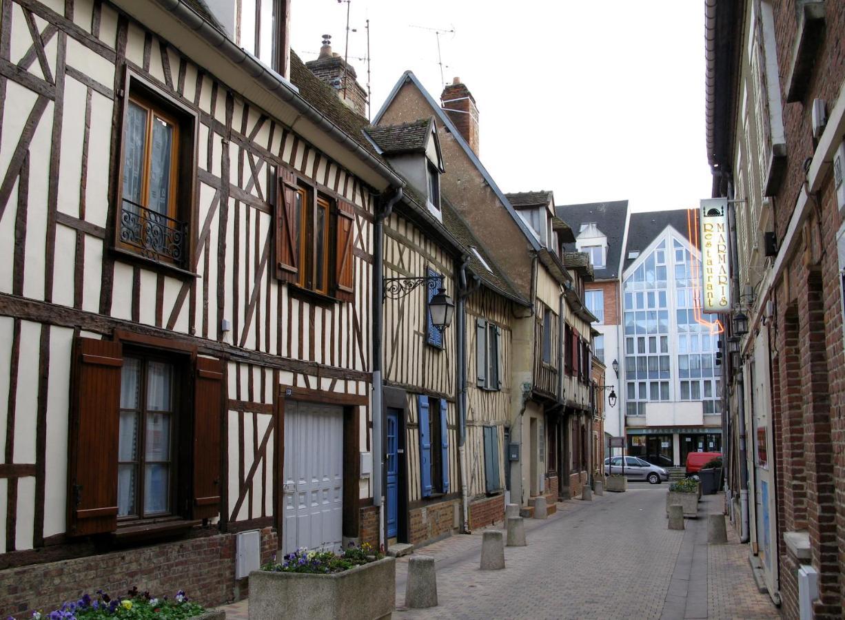 L'Authentique - Appartement Cosy En Hyper Centre Beauvais Eksteriør billede